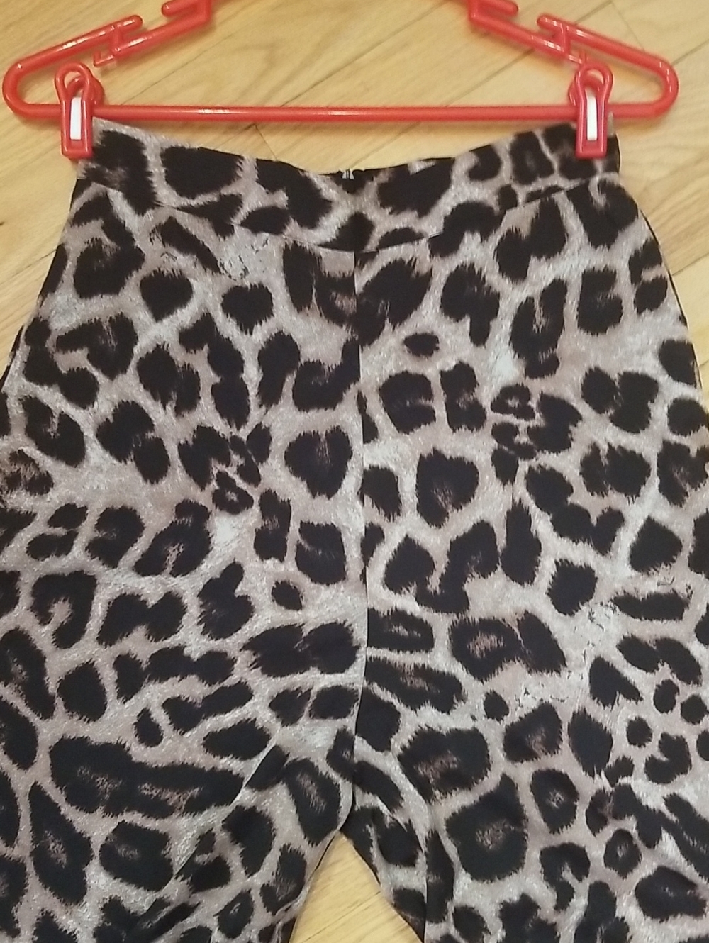 Shein Leopard Wide-Leg Pants - Picture 4 of 9